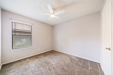 Welcome home to this well-maintained 3-bedroom, 2-bath residence - photo 16