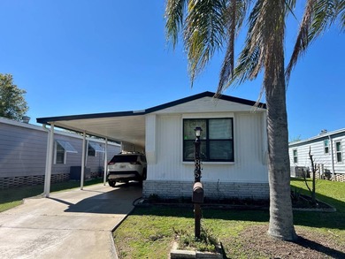 Lake Henry - Polk County Home For Sale in Winter Haven Florida