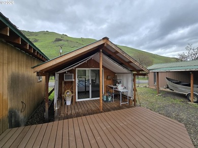 Have you ever dreamt of a Utopia right on the River?? Experience - photo 21