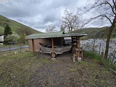 Have you ever dreamt of a Utopia right on the River?? Experience - photo 23