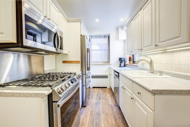 This large, sun-filled 1 bedroom, 1 bath offers a rare - photo 25