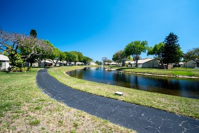 Amazing location on this water front villa. You can walk across - photo 26