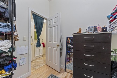 Prime 5-unit multifamily investment opportunity in Portland's - photo 13