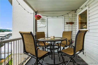 Welcome to Lighthouse Landing-a well-kept, smaller lakefront - photo 5