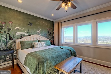 Move right in and wake up to breathtaking long-range mountain - photo 5