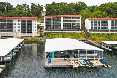 Welcome to Lighthouse Landing-a well-kept, smaller lakefront - photo 6