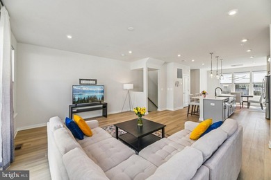 The Executive End-Unit You Won't Find Anywhere Else. Upgrade - photo 17