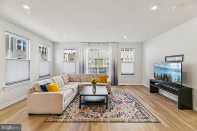 The Executive End-Unit You Won't Find Anywhere Else. Upgrade - photo 18