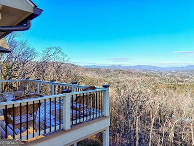 Move right in and wake up to breathtaking long-range mountain - photo 9