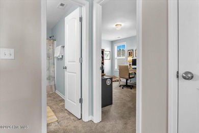''Great New Price''. Beautiful ''Boca'' by Stevens Fine Homes - photo 31