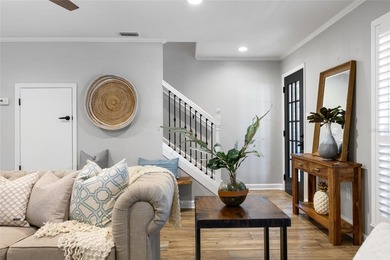 Under contract-accepting backup offers. Escape the ordinary! - photo 33