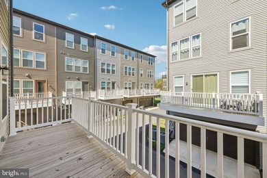 The Executive End-Unit You Won't Find Anywhere Else. Upgrade - photo 33