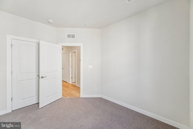 The Executive End-Unit You Won't Find Anywhere Else. Upgrade - photo 43