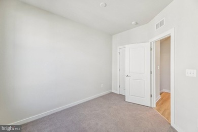 The Executive End-Unit You Won't Find Anywhere Else. Upgrade - photo 44