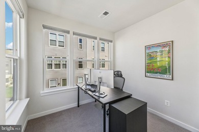The Executive End-Unit You Won't Find Anywhere Else. Upgrade - photo 45