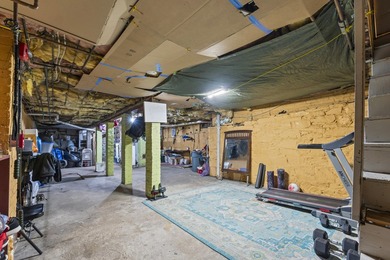 Prime 5-unit multifamily investment opportunity in Portland's - photo 46