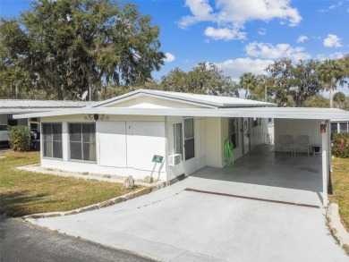 Lake Home For Sale in Fruitland Park, Florida