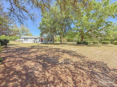 Private 3.73-acre country retreat with endless potential just 5 - photo 1