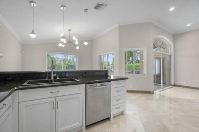Welcome to The Harbors at Riverglen! This beautifully maintained - photo 17