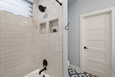 Welcome home to your modern resort on Lake LBJ. This home is - photo 21