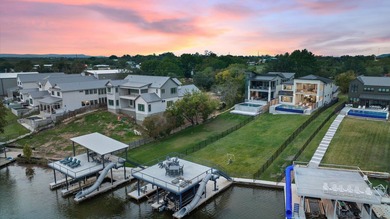 Welcome home to your modern resort on Lake LBJ. This home is - photo 32