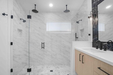 Welcome to The Harbors at Riverglen! This beautifully maintained - photo 33