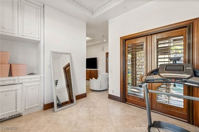 Timeless single-story custom estate with basement, offering 7 - photo 36
