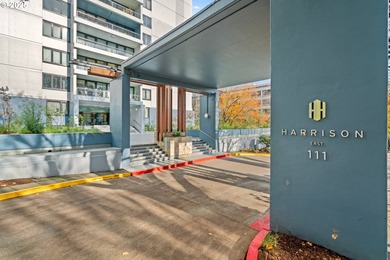 Willamette River - Multnomah County Condo For Sale in Portland Oregon