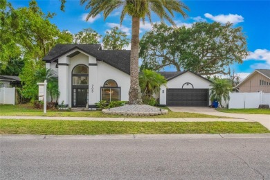 Lake Home For Sale in Ocoee, Florida