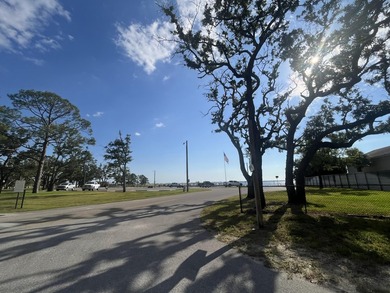 Walking distance to Grady Brown Waterfront Park and Boat Launch! - photo 12