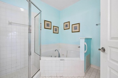 Perched on the fifth floor of Emerald Dunes, this beautifully - photo 20