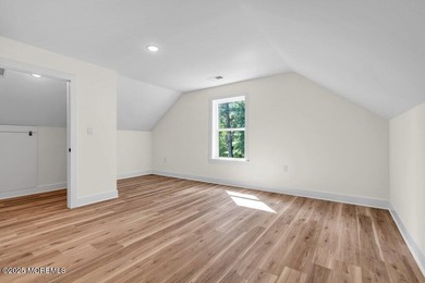 Beautiful, NEW CONSTRUCTION. This Custom Colonial features a - photo 34
