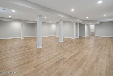 Beautiful, NEW CONSTRUCTION. This Custom Colonial features a - photo 36