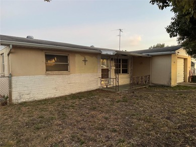 Lake Conley Home Sale Pending in Holiday Florida