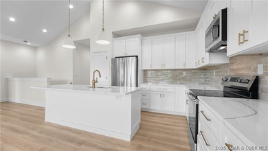 Brand-new, never-lived-in villa located at the 1MM in the - photo 11