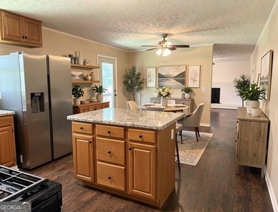 Welcome home to 4140 Etowah Drive! This 3BR/2B ranch home on a - photo 14