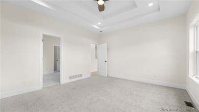 Brand-new, never-lived-in villa located at the 1MM in the - photo 23