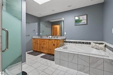 Stunning Waterfront home on Lake St. Helen. The open-floorplan - photo 28