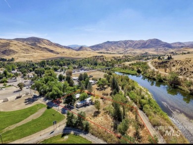 Payette River Home For Sale in Horseshoe Bend Idaho