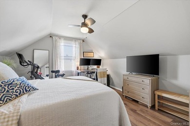 Welcome to 104 Franklin Place - a beautifully updated Cape - photo 17