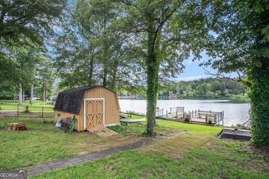 Lakefront home with private dock in Harbour Shores on High Falls - photo 28