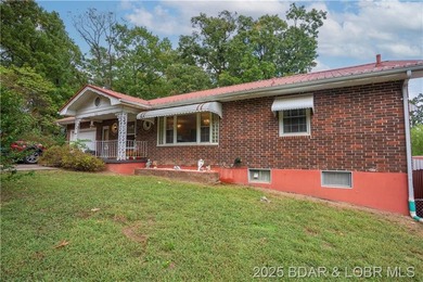 Lake of the Ozarks Home For Sale in Warsaw Missouri