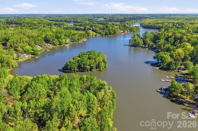 Wake up to breathtaking waterfront views in this beautifully - photo 45