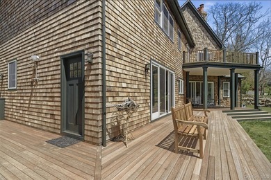 Welcome to Shelter Island - a place where time slows down and - photo 7