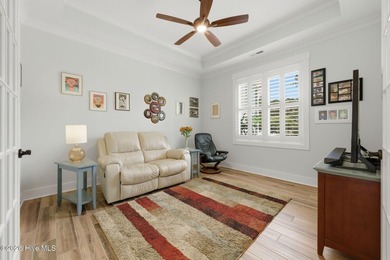 Situated on a quiet cul-de-sac in the desirable Legacy Park - photo 9