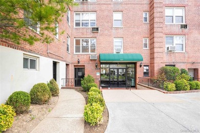 North Flushing Co-op for Sale - Fully Renovated 1 Bedroom, 1 - photo 14
