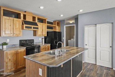 Enjoy the perfect blend of space, comfort, and panoramic Nevada - photo 15