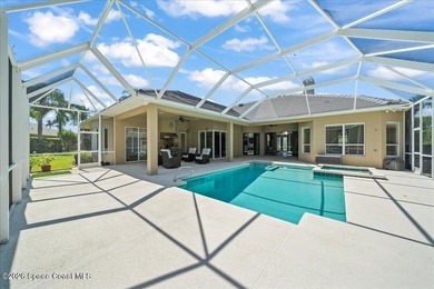 Lakefront & Preserve Executive Home in the gated Baytree - photo 2