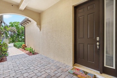 Welcome to Island Walk, one of the most sought-after gated - photo 5