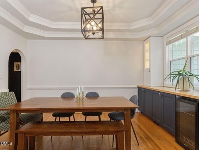 Welcome to this beautifully maintained 4-bedroom, 2.5-bath home - photo 6